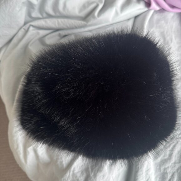 Melanie Lyne Fur Hat - Picture 5 of 5
